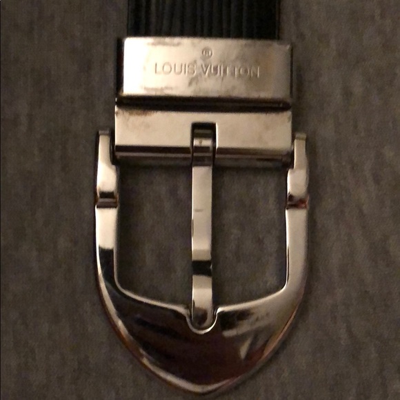 Authentic Louis Vuitton Epi Belt - Picture 4 of 8